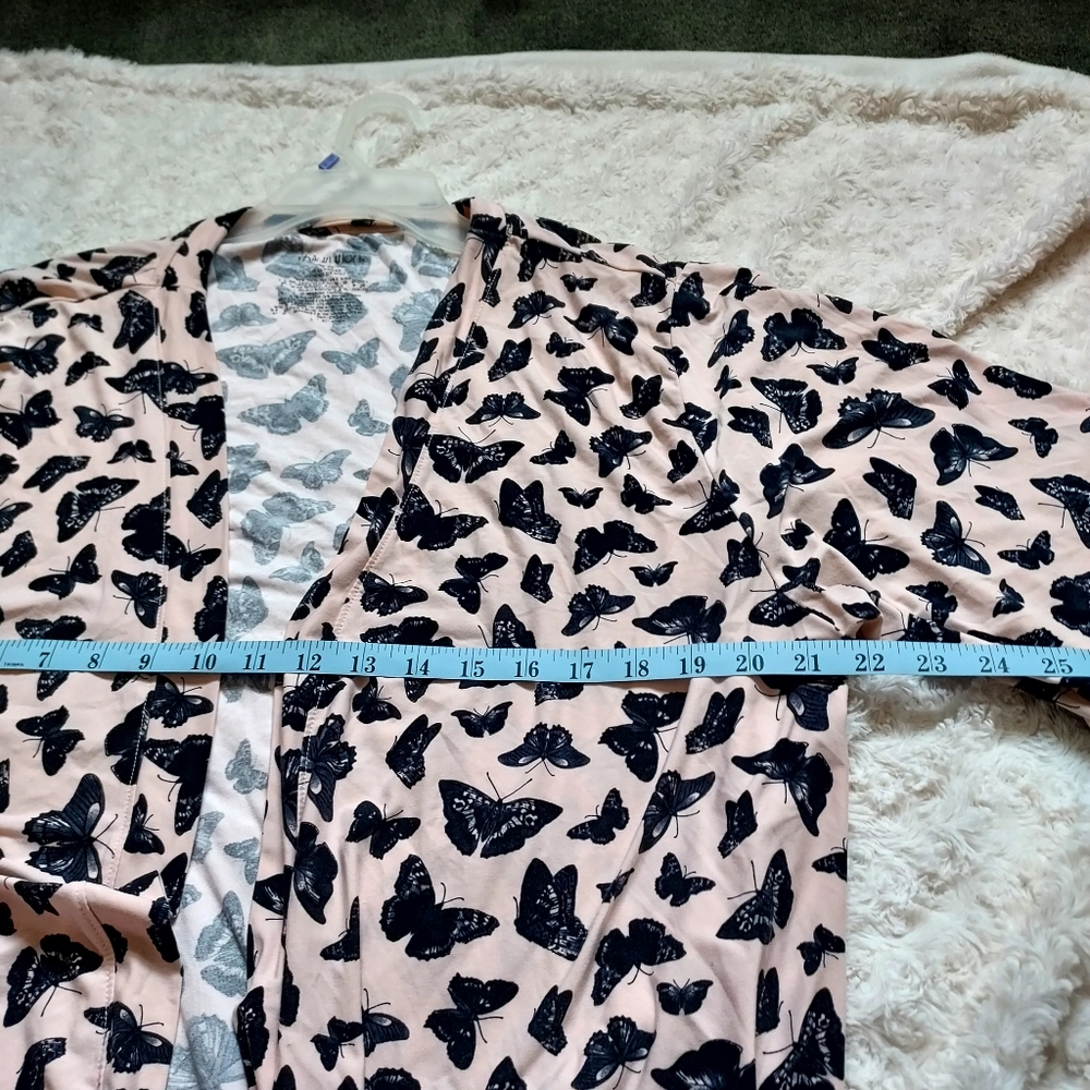 Xhilaration blush pink robe butterflies Large/XL Loungewear Cozy Relaxed Fit - Picture 7 of 9